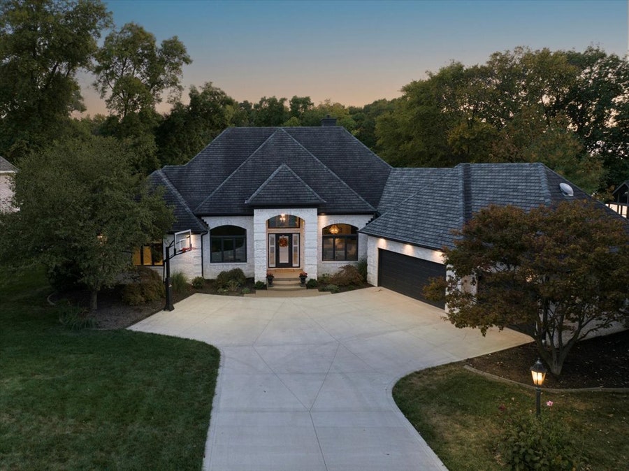 Fishers Springs of Cambridge Market Data Carpenter Realtors, Inc.