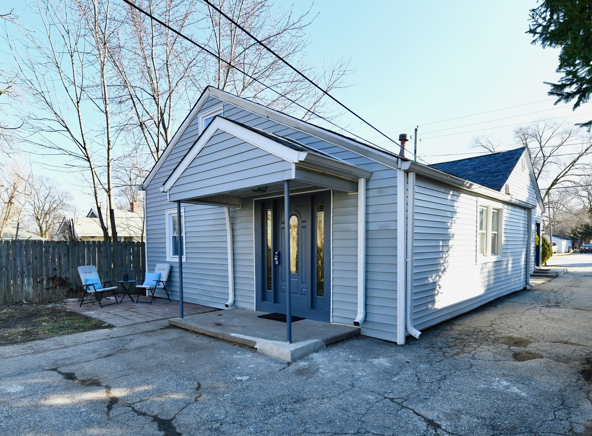 642 S Lynhurst Drive, Indianapolis, IN 46241