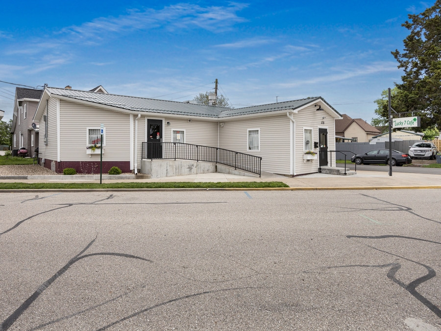 Shelbyville Active Listings Carpenter Realtors, Inc.