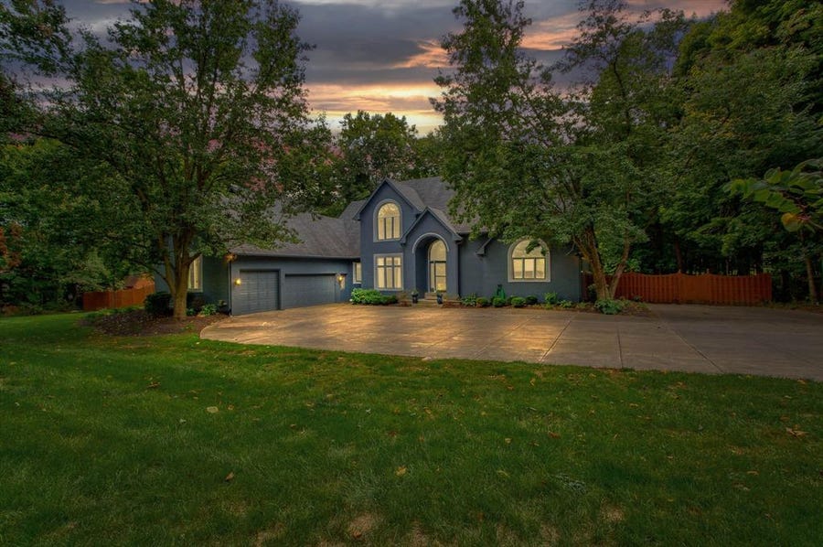 Carmel, IN Office & Realtors Carpenter Realtors, Inc.