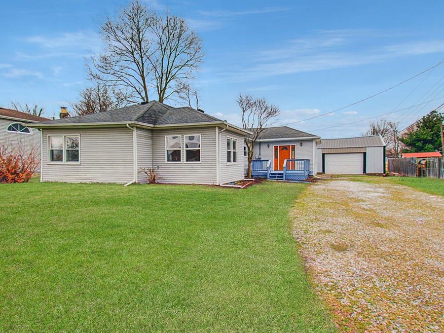 Sharon Bernard Shelbyville Carpenter Realtors, Inc.